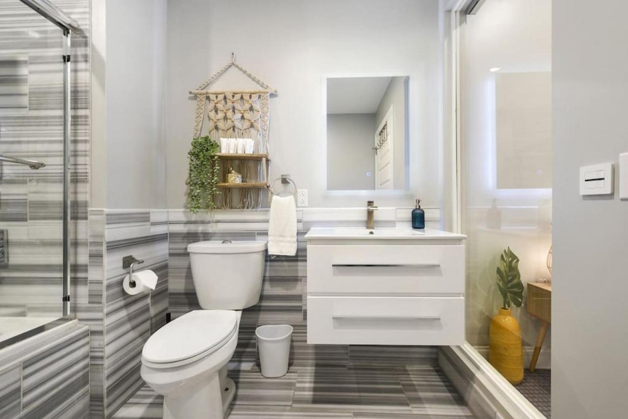 Hostwise Stays - The Washington At Chatham - Free Parking, Private Gym, More! 피츠버그 외부 사진
