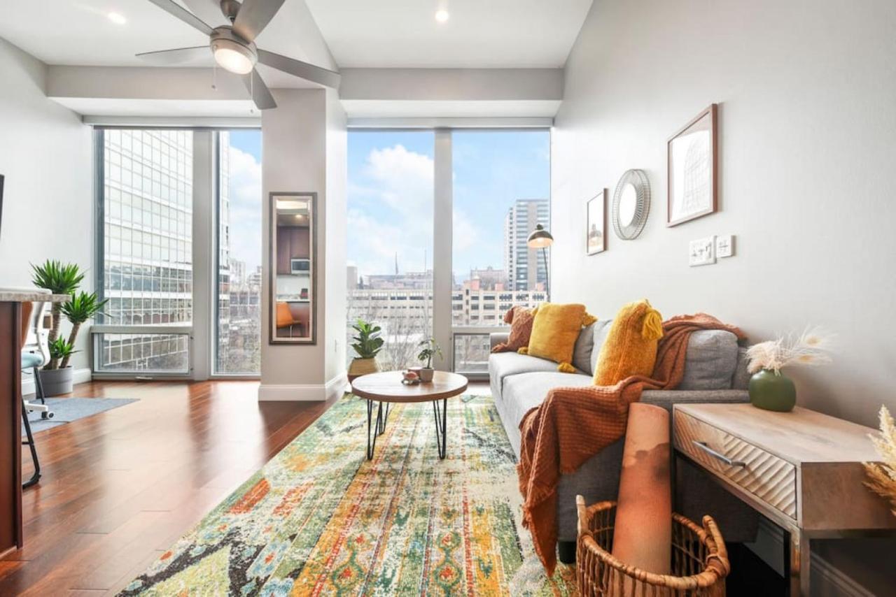 Hostwise Stays - The Washington At Chatham - Free Parking, Private Gym, More! 피츠버그 외부 사진