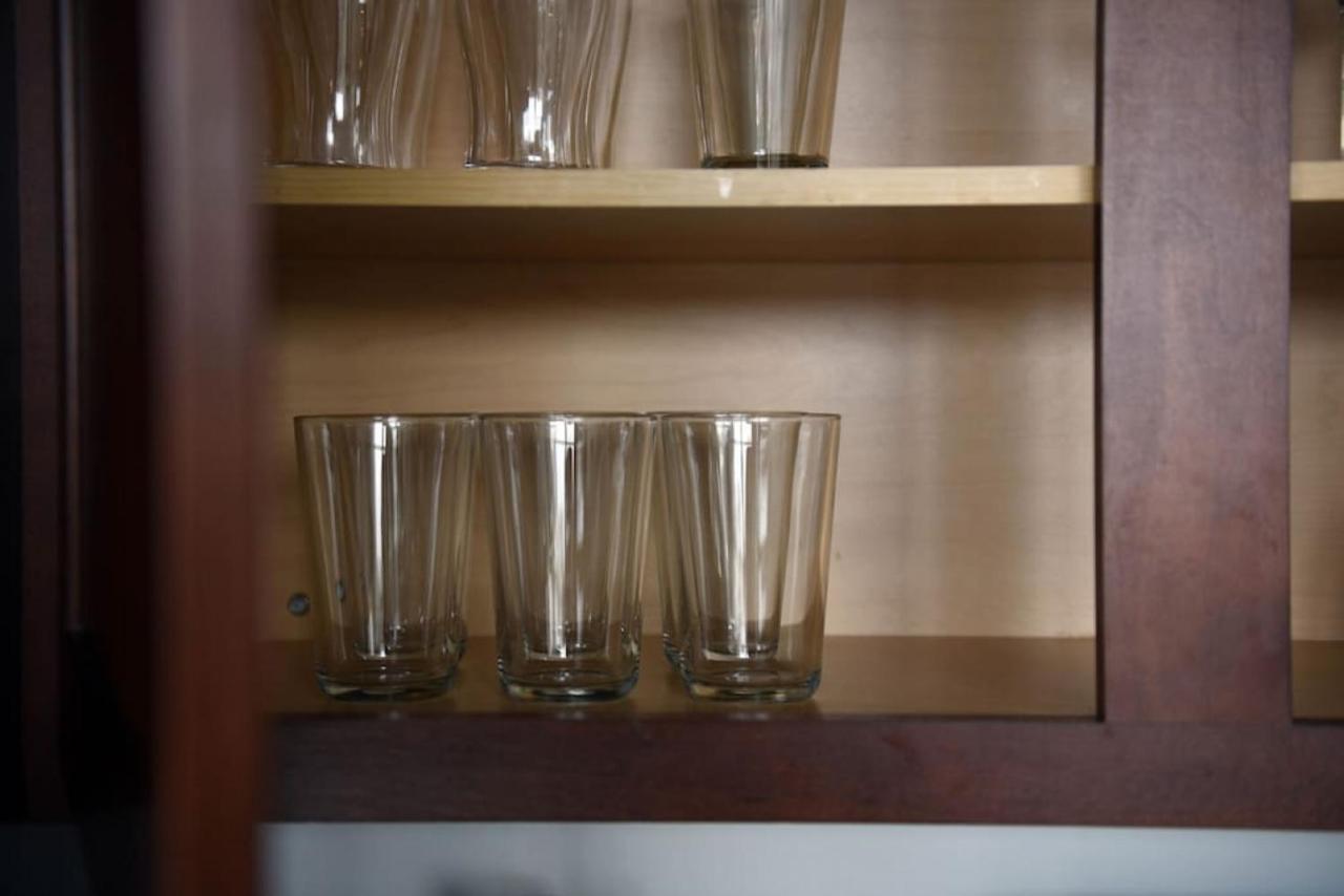 Hostwise Stays - The Washington At Chatham - Free Parking, Private Gym, More! 피츠버그 외부 사진