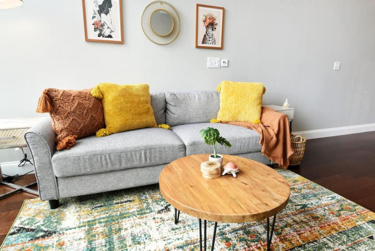 Hostwise Stays - The Washington At Chatham - Free Parking, Private Gym, More! 피츠버그 외부 사진